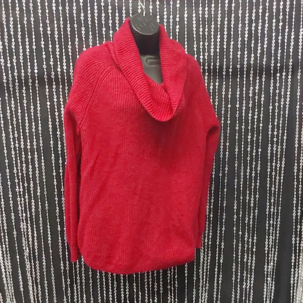 Tahari Red Long Sleeve Sweater - Picture 2 of 4